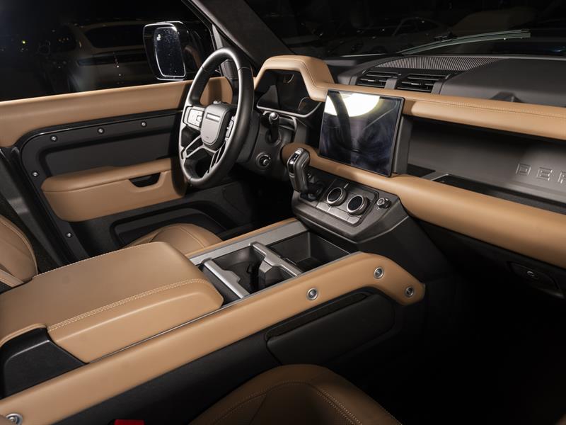land rover Defender 2025 - 6