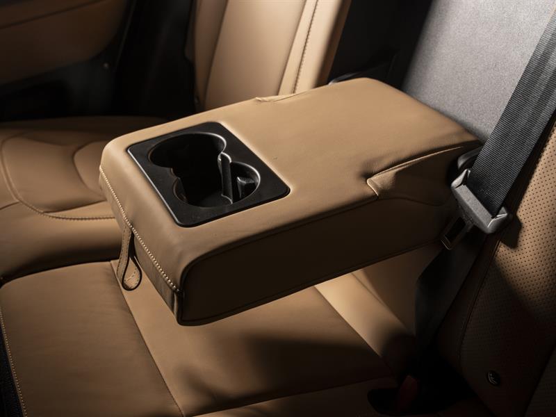 land rover Defender 2025 - 24