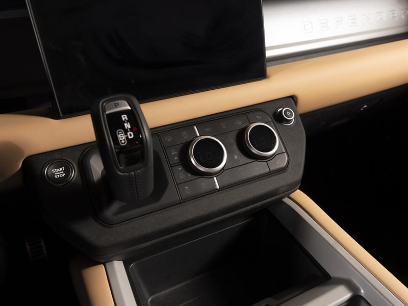 land rover Defender 2025 - 27