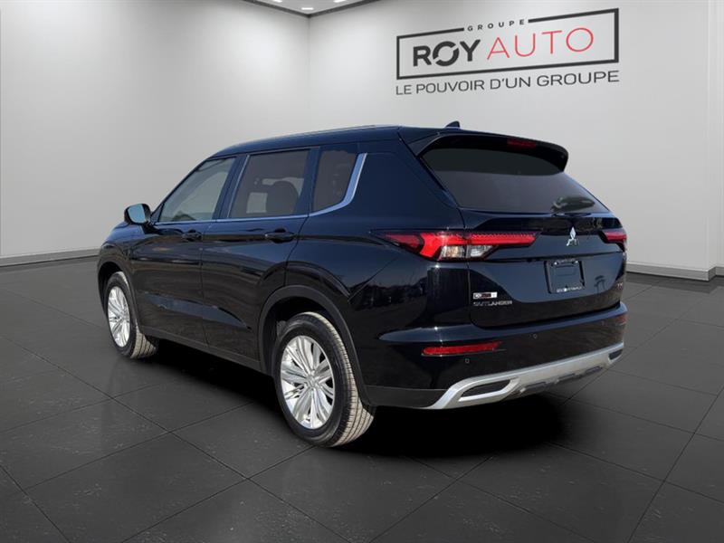 mitsubishi Outlander 2024 - 4