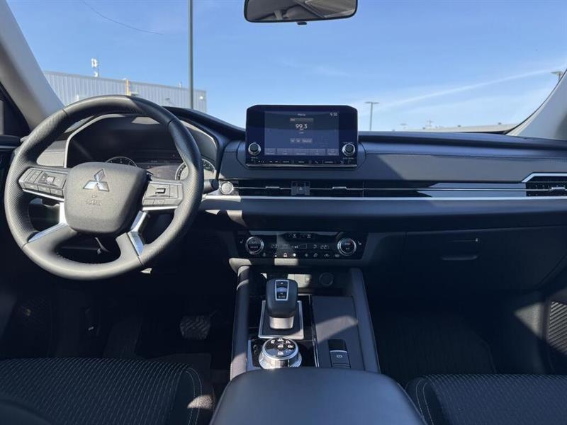 mitsubishi Outlander 2024 - 7