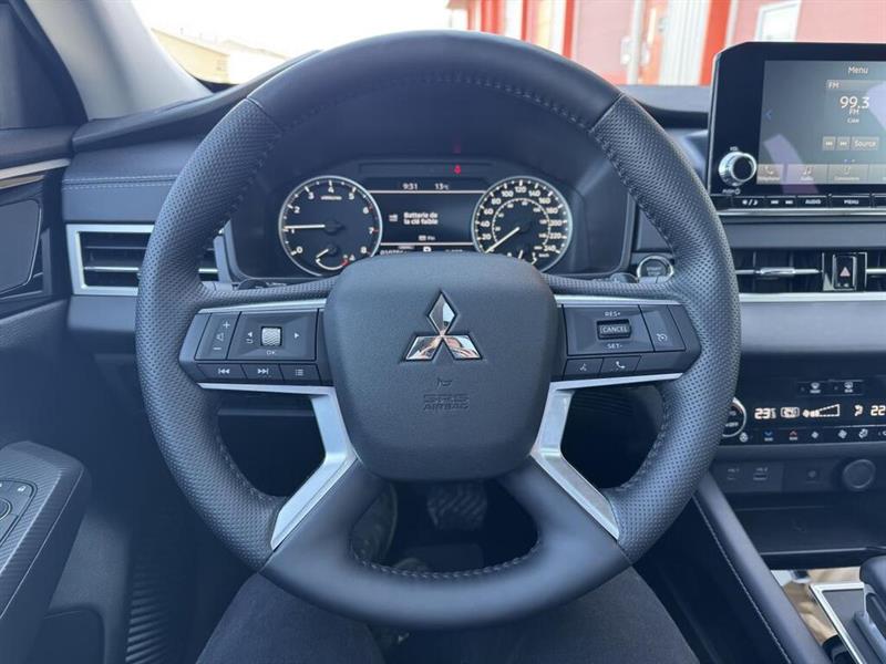 mitsubishi Outlander 2024 - 8