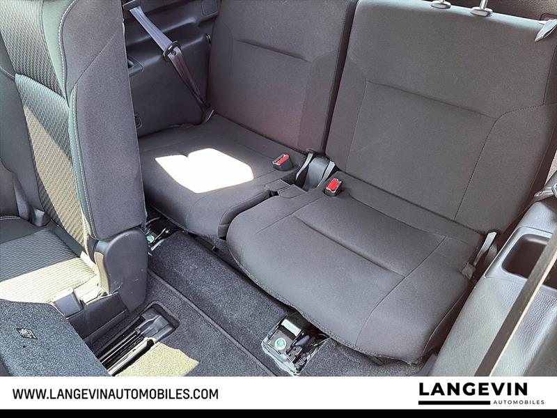 mitsubishi Outlander 2022 - 11