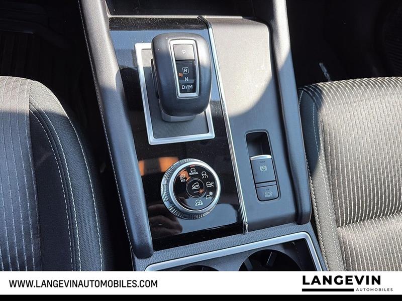 mitsubishi Outlander 2022 - 14