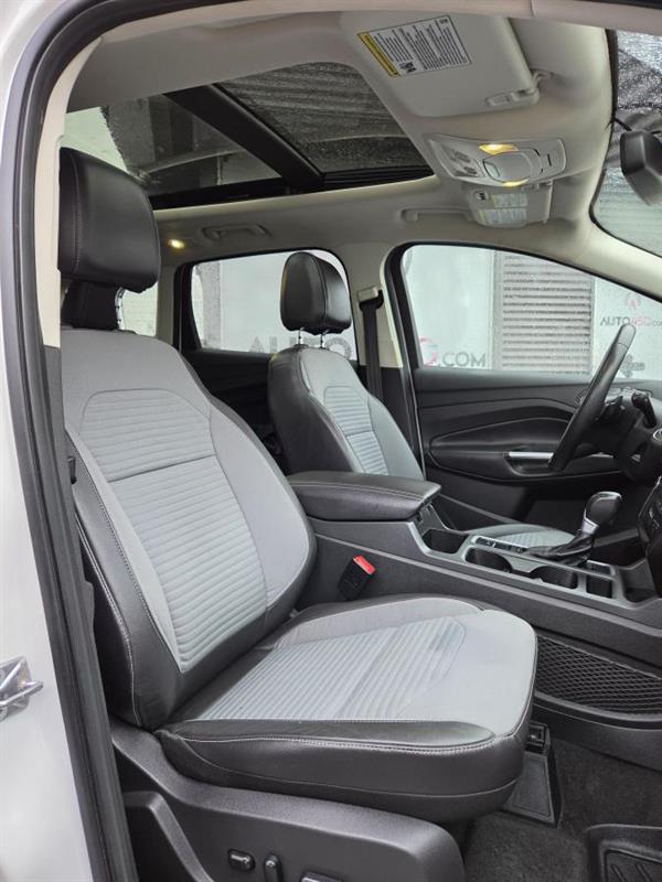 ford Escape 2017 - 11