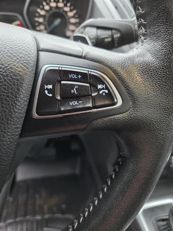ford Escape 2017 - 19