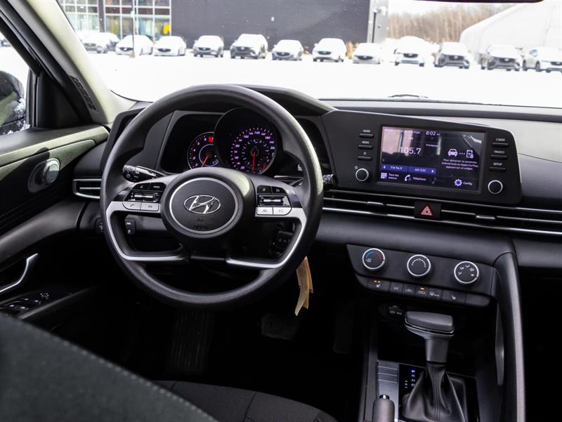 hyundai Elantra 2022 - 14