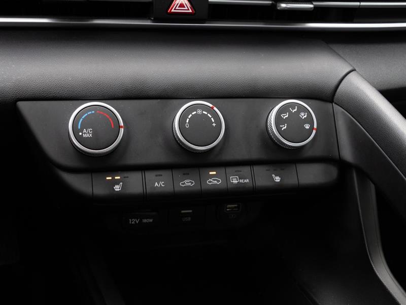 hyundai Elantra 2022 - 21