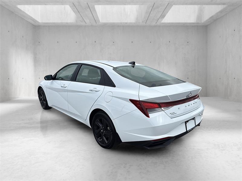 hyundai Elantra 2022 - 4