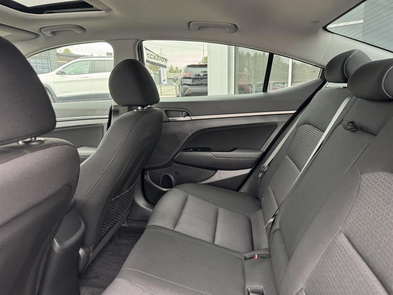 hyundai Elantra 2017 - 24