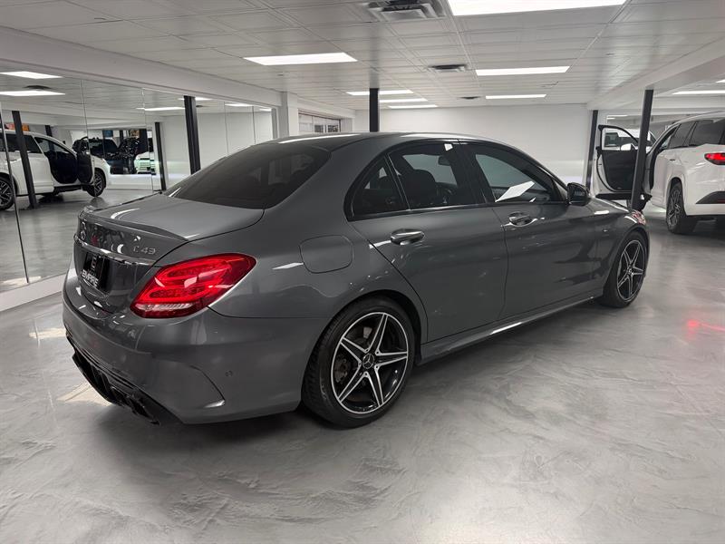mercedes-benz AMG C 43 2017 - 9