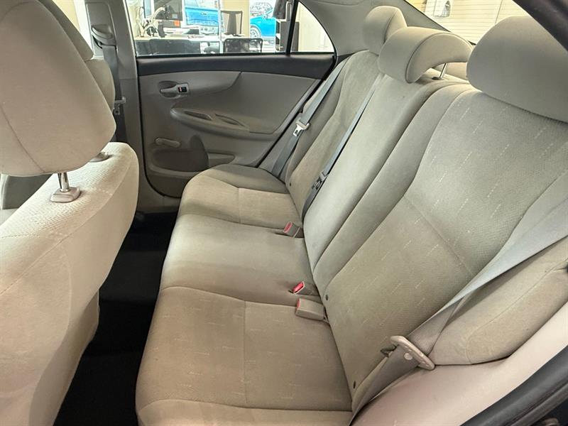 toyota Corolla 2012 - 8