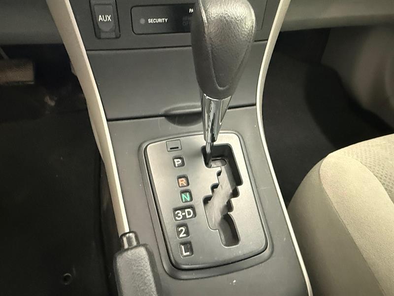 toyota Corolla 2012 - 11