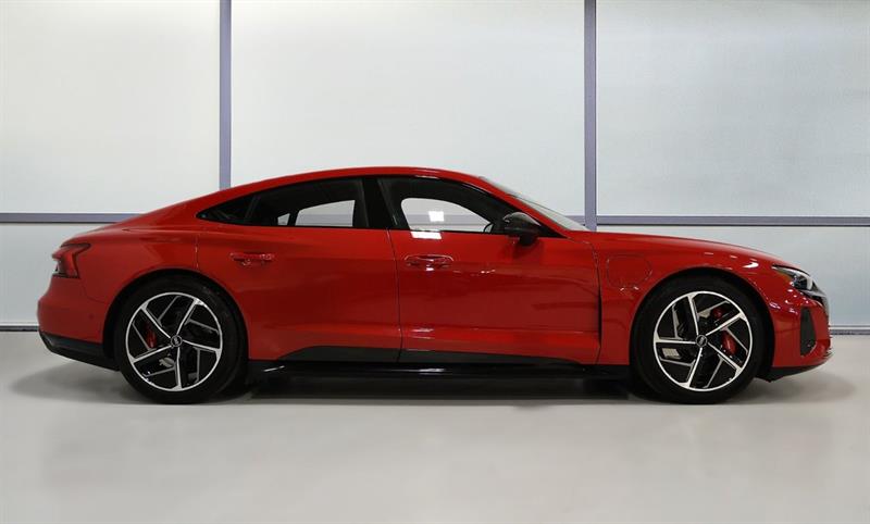 audi RS e-tron GT 2022 - 5