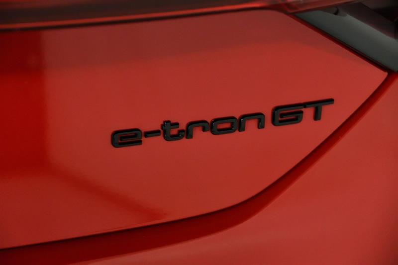 audi RS e-tron GT 2022 - 9