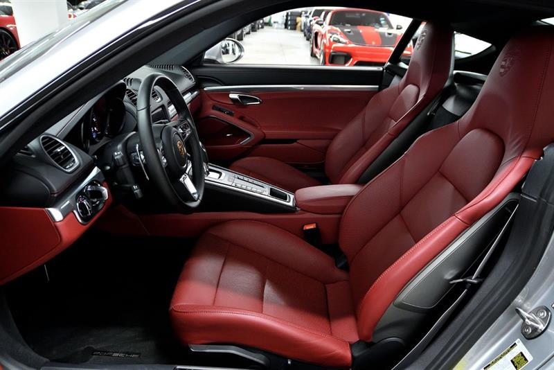 porsche 718 Cayman 2025 - 13