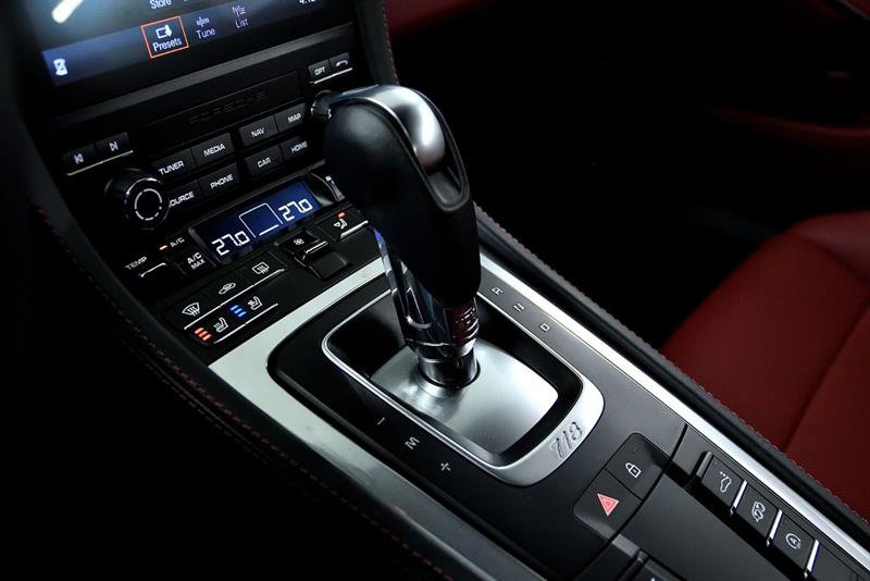 porsche 718 Cayman 2025 - 29