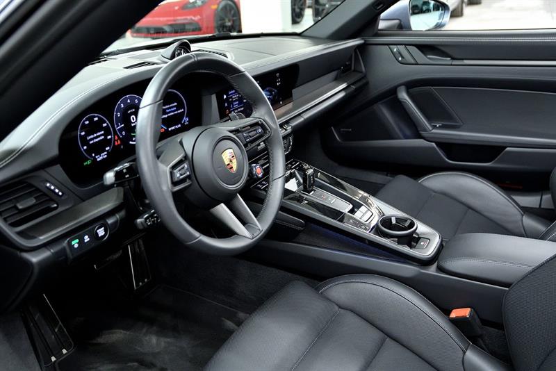 porsche 911 2025 - 11