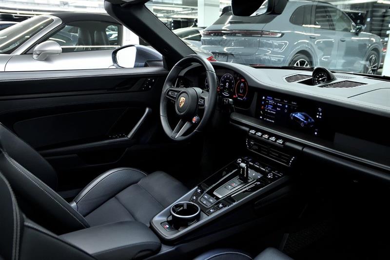 porsche 911 2025 - 17