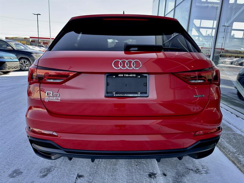 audi Q3 2019 - 11