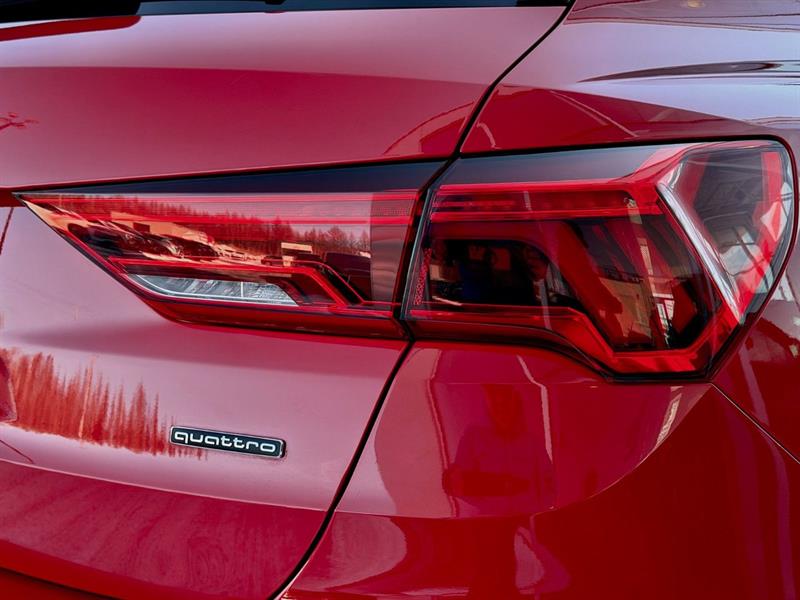 audi Q3 2019 - 13