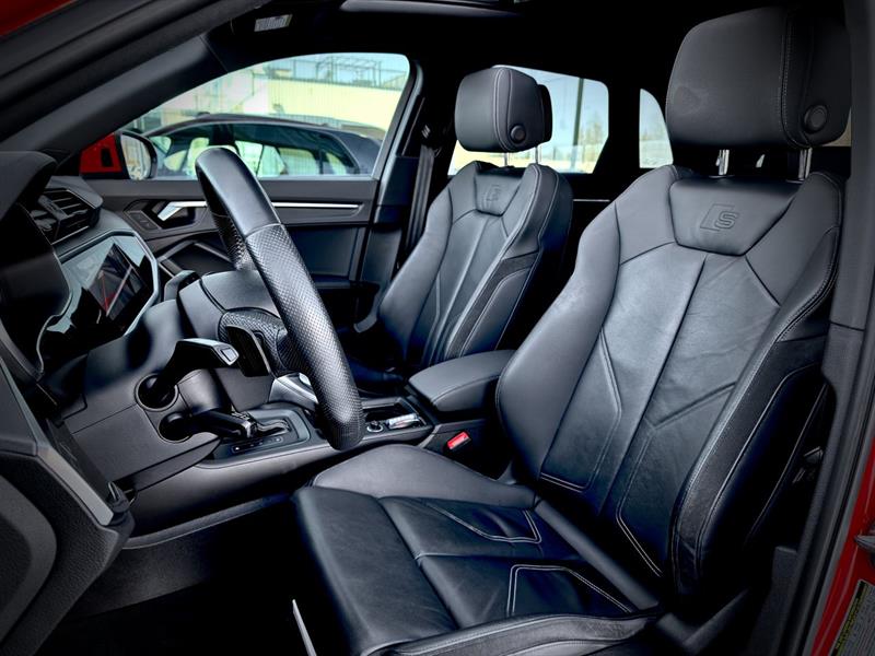 audi Q3 2019 - 21