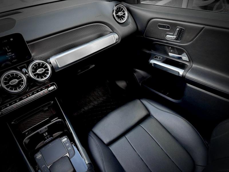 mercedes-benz GLB 2021 - 26