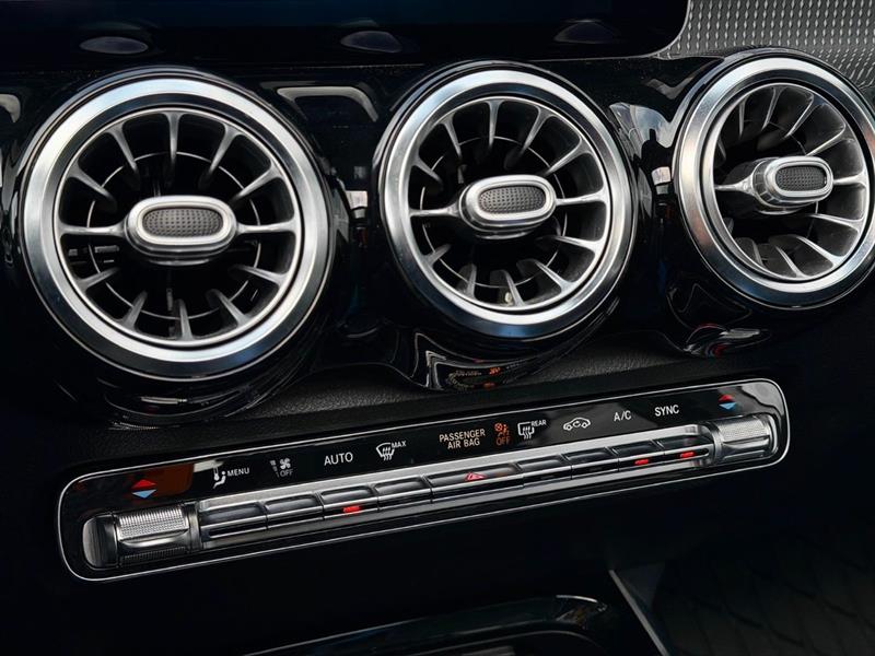 mercedes-benz GLB 2021 - 29