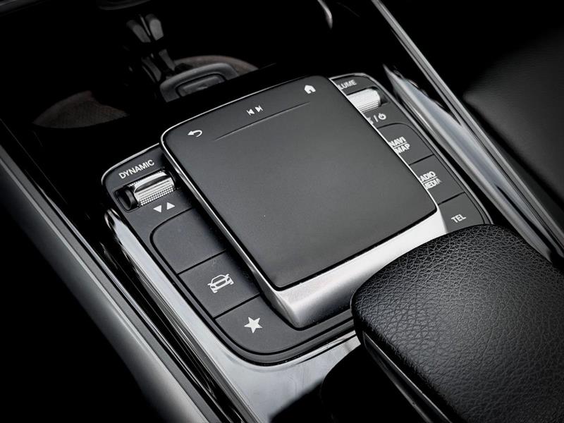 mercedes-benz GLB 2021 - 30
