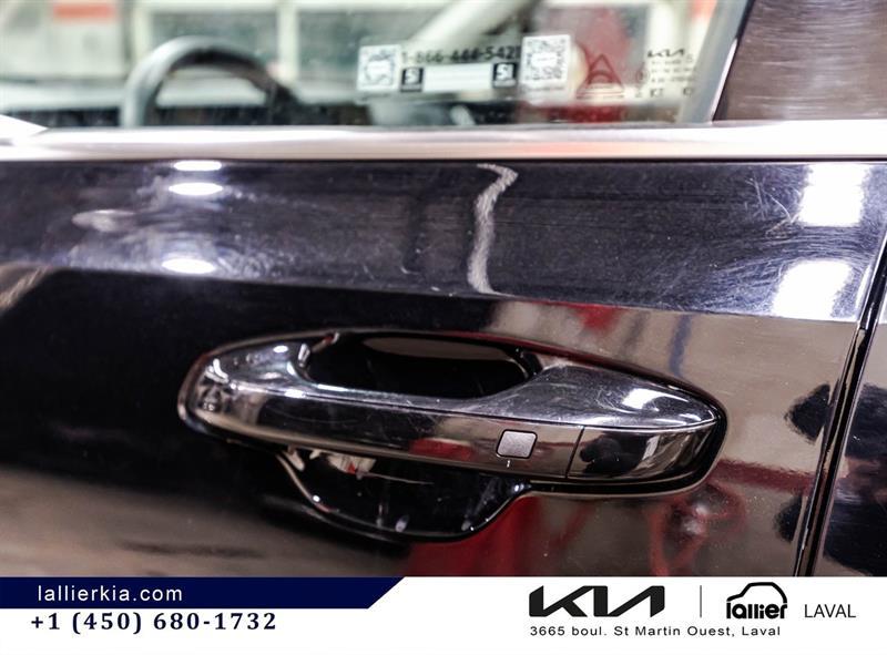 2025 Kia Sorento - Image 11
