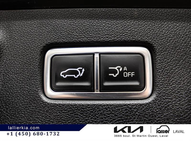 2025 Kia Sorento - Image 16