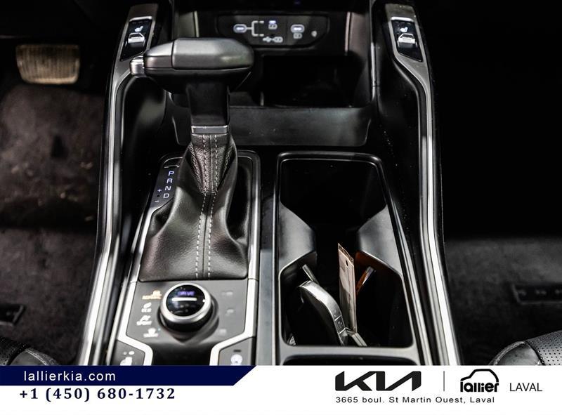 2025 Kia Sorento - Image 26