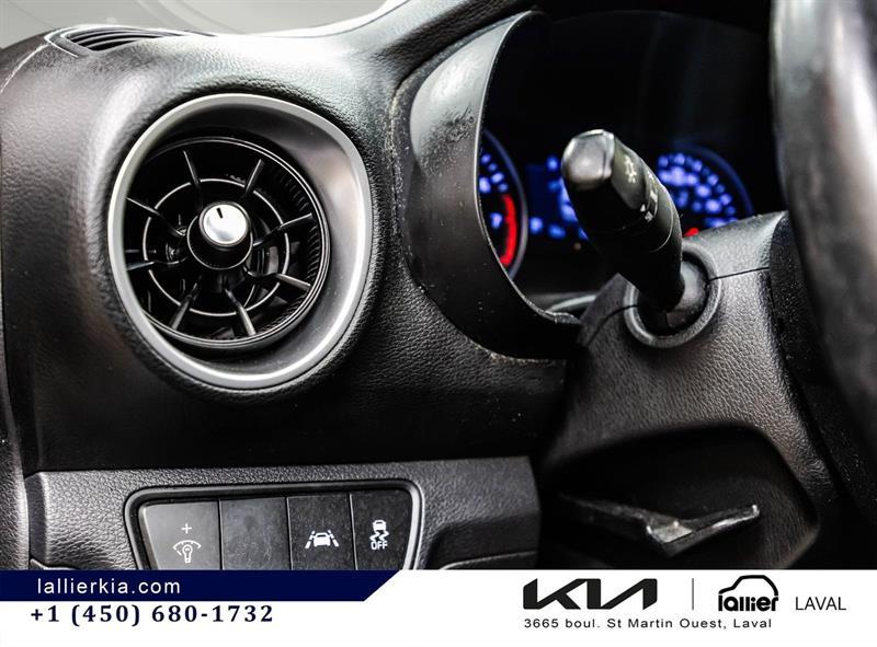 2019 Kia Forte - Image 20