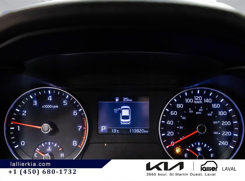 2019 Kia Forte - Image 22