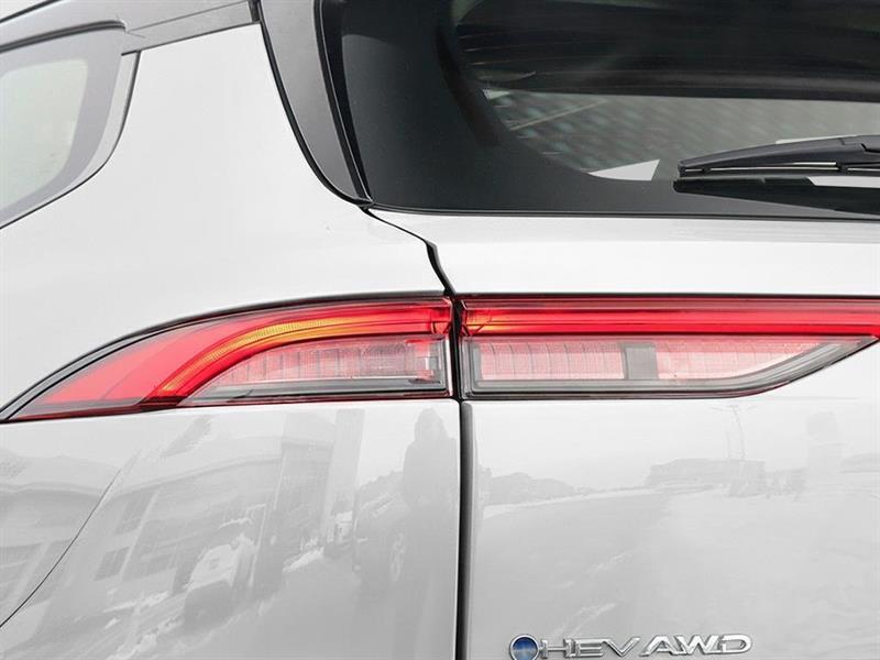 2026 Toyota Crown - Image 9