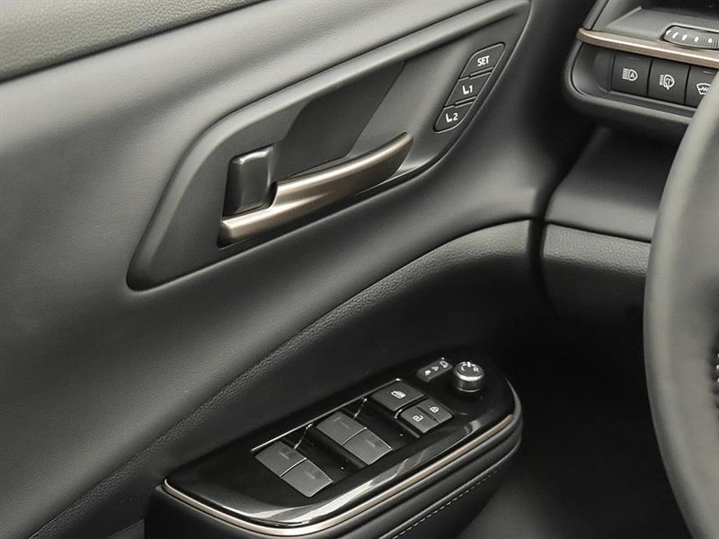 2026 Toyota Crown - Image 14