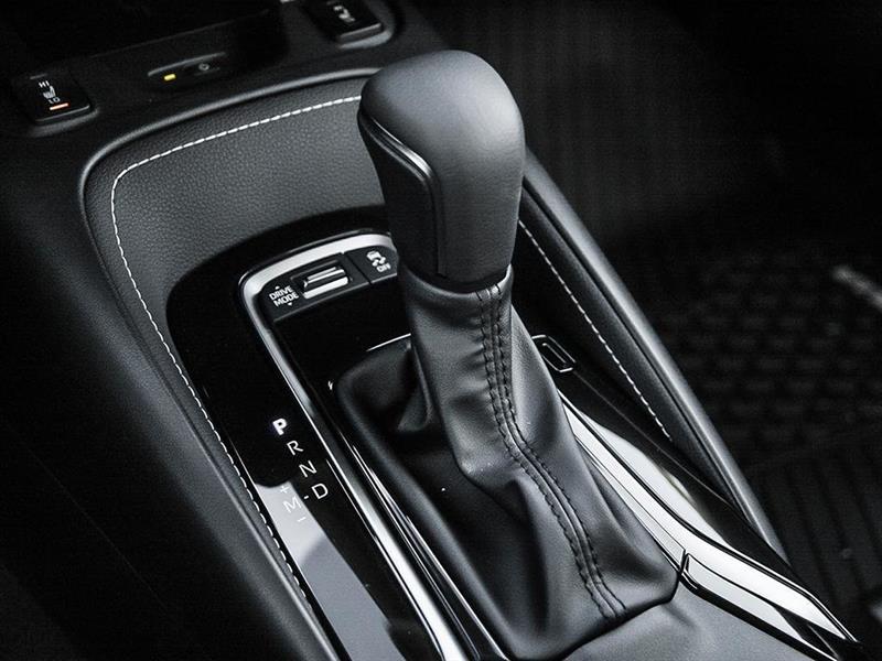 2026 Toyota Corolla - Image 15