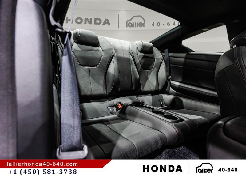 2022 Infiniti Q60 - Image 16