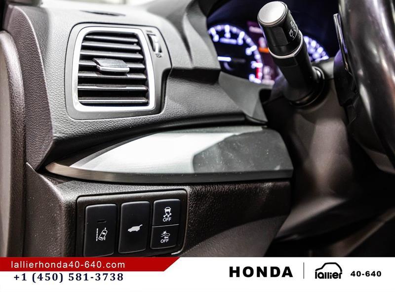 2017 Acura RDX - Image 23