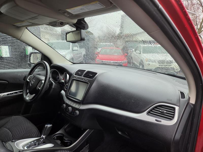 2015 Dodge Journey - Image 10