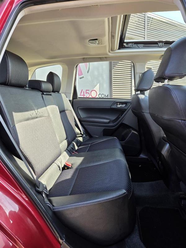 2015 Subaru Forester - Image 12