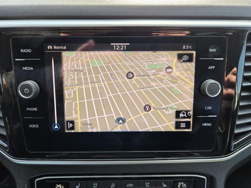 2021 Volkswagen Atlas - Image 25