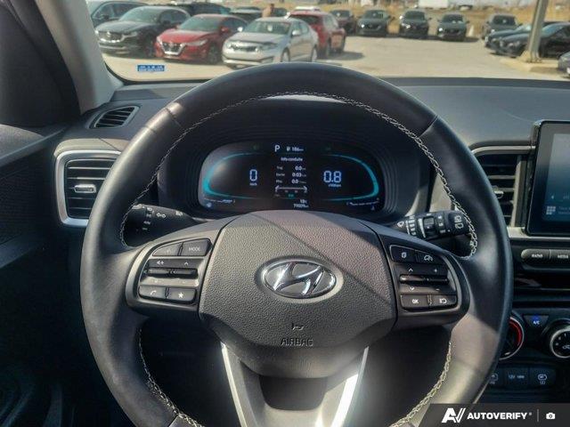 hyundai Venue 2023 - 17