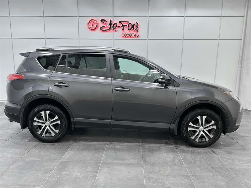 toyota RAV4 2017 - 9