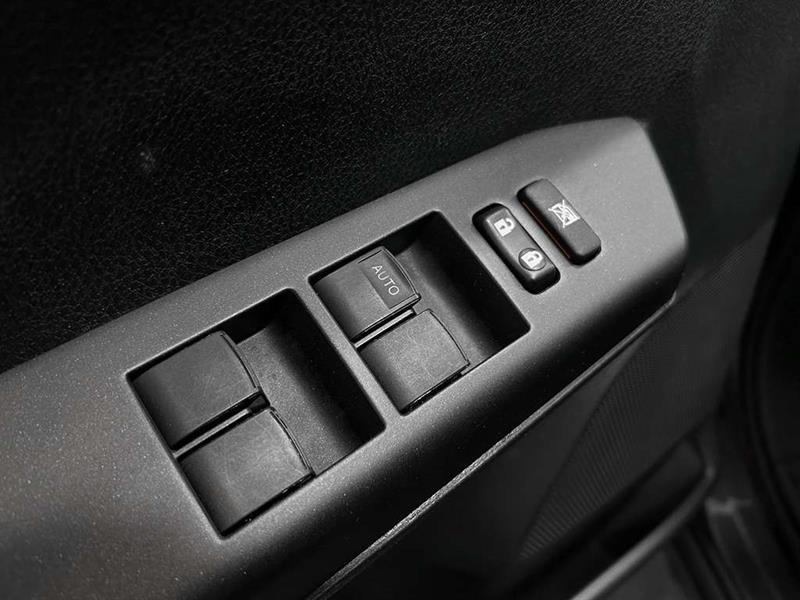 toyota RAV4 2017 - 11