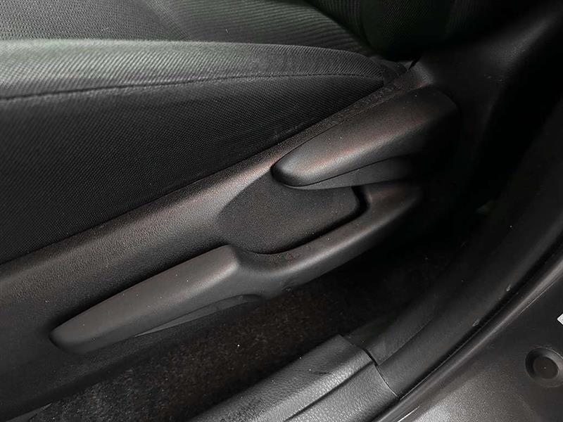 toyota RAV4 2017 - 13