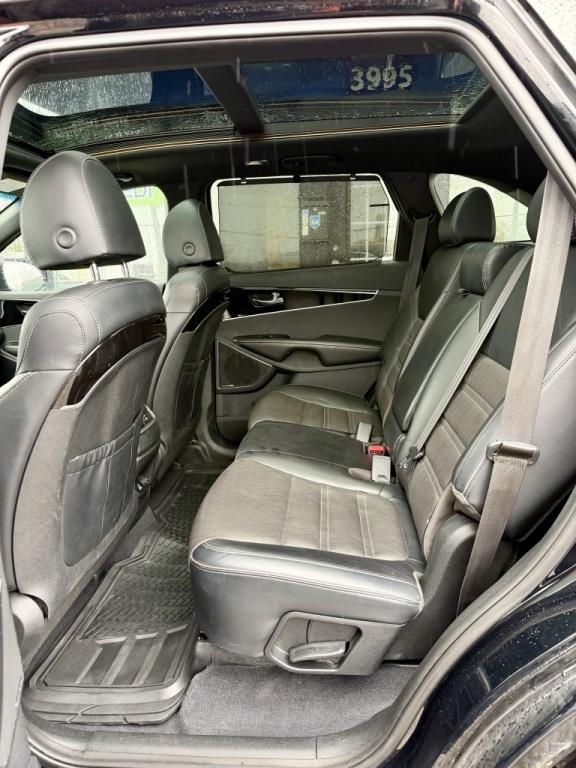 kia Sorento 2019 - 18