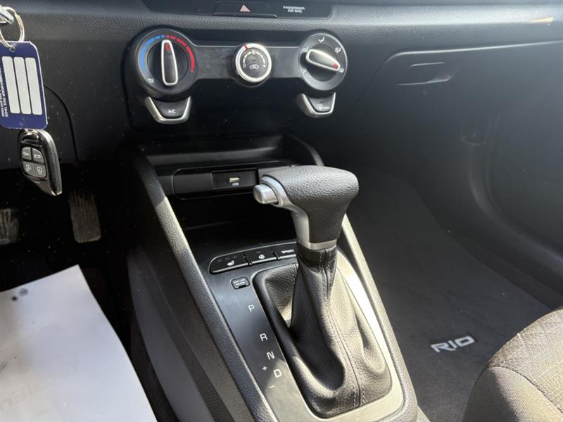 kia Rio 5 portes 2021 - 11