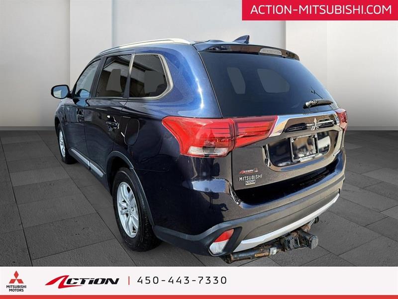 mitsubishi Outlander 2018 - 3