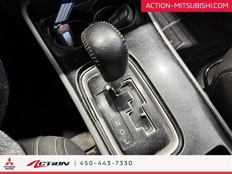 mitsubishi Outlander 2018 - 14